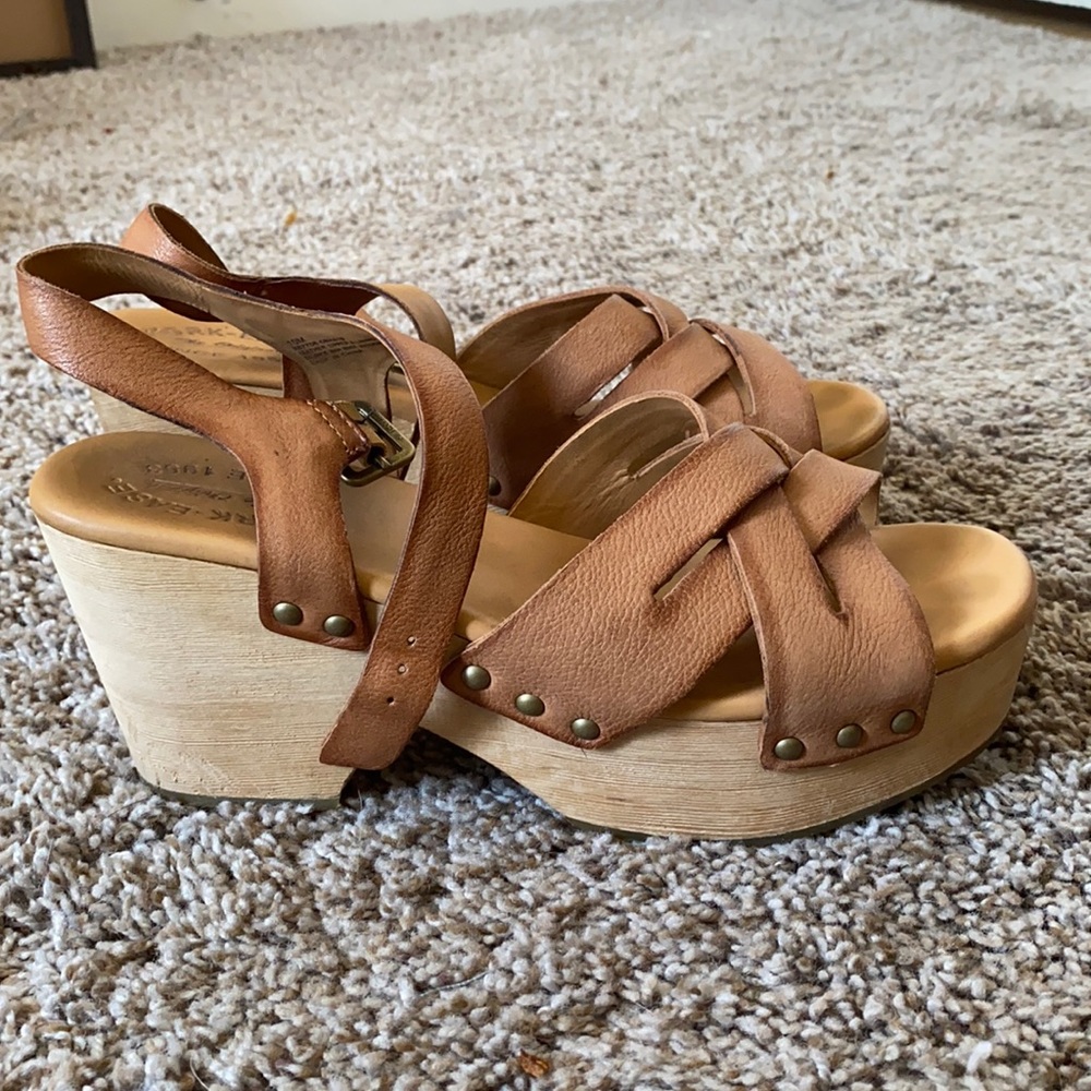 Kork Ease Wausau Platform Sandals size 10